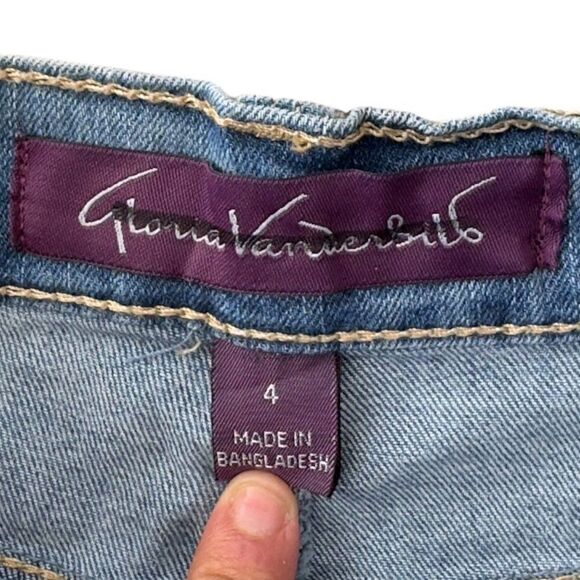 Gloria Vanderbilt Amanda Capris Denim Light Wash DGVB4957 Women's 4 - Picture 3 of 11